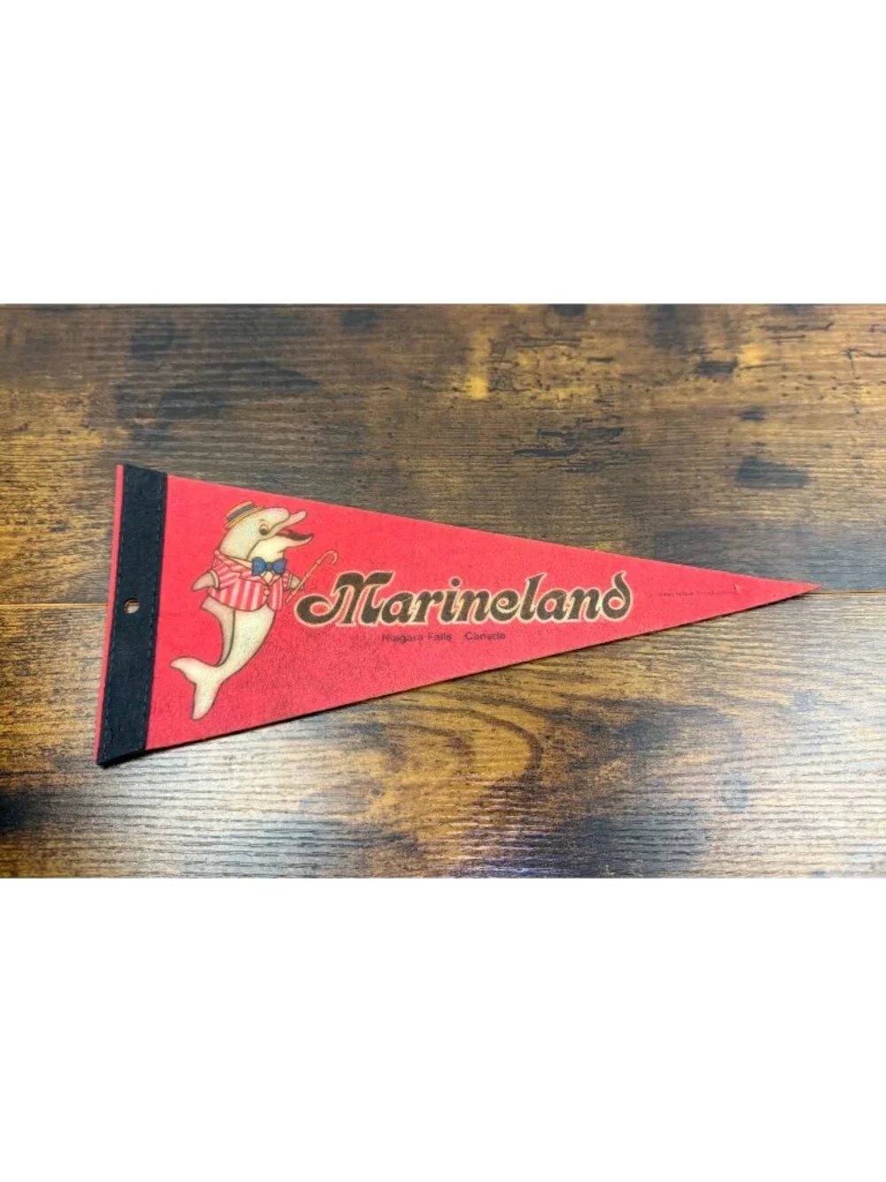 Vintage Marineland Pennant Niagara Falls Canada Dolphin Felt Banner 11.5 inches